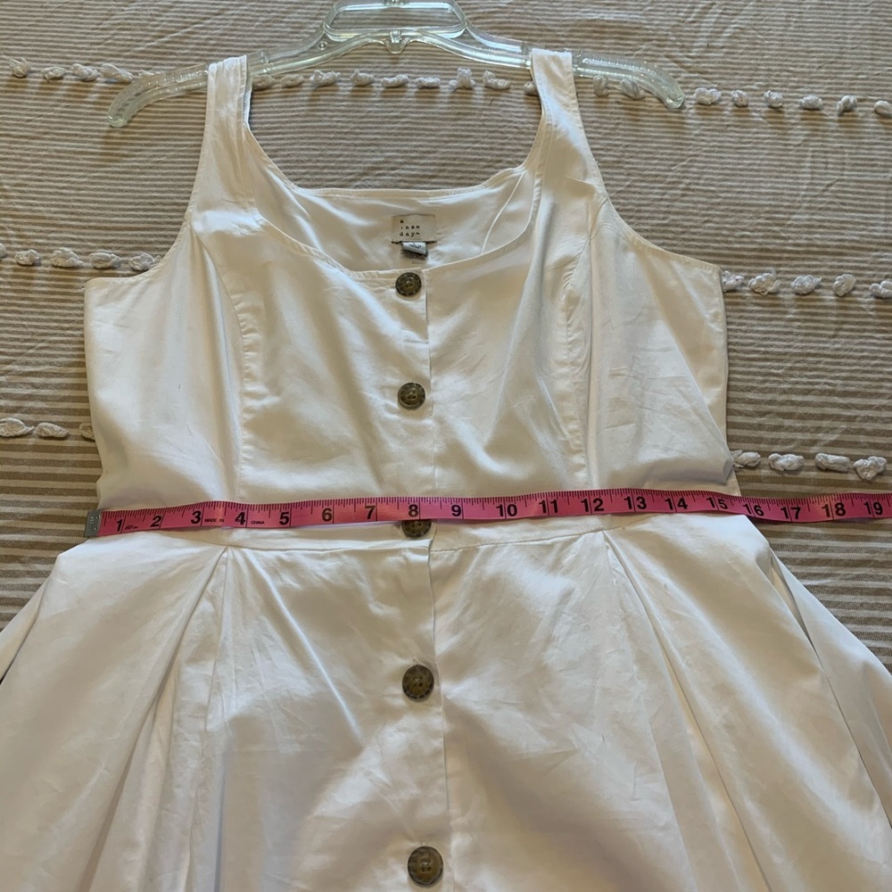 A New Day White Button Down Dress with Belt Size 8 - Picture 7 of 9